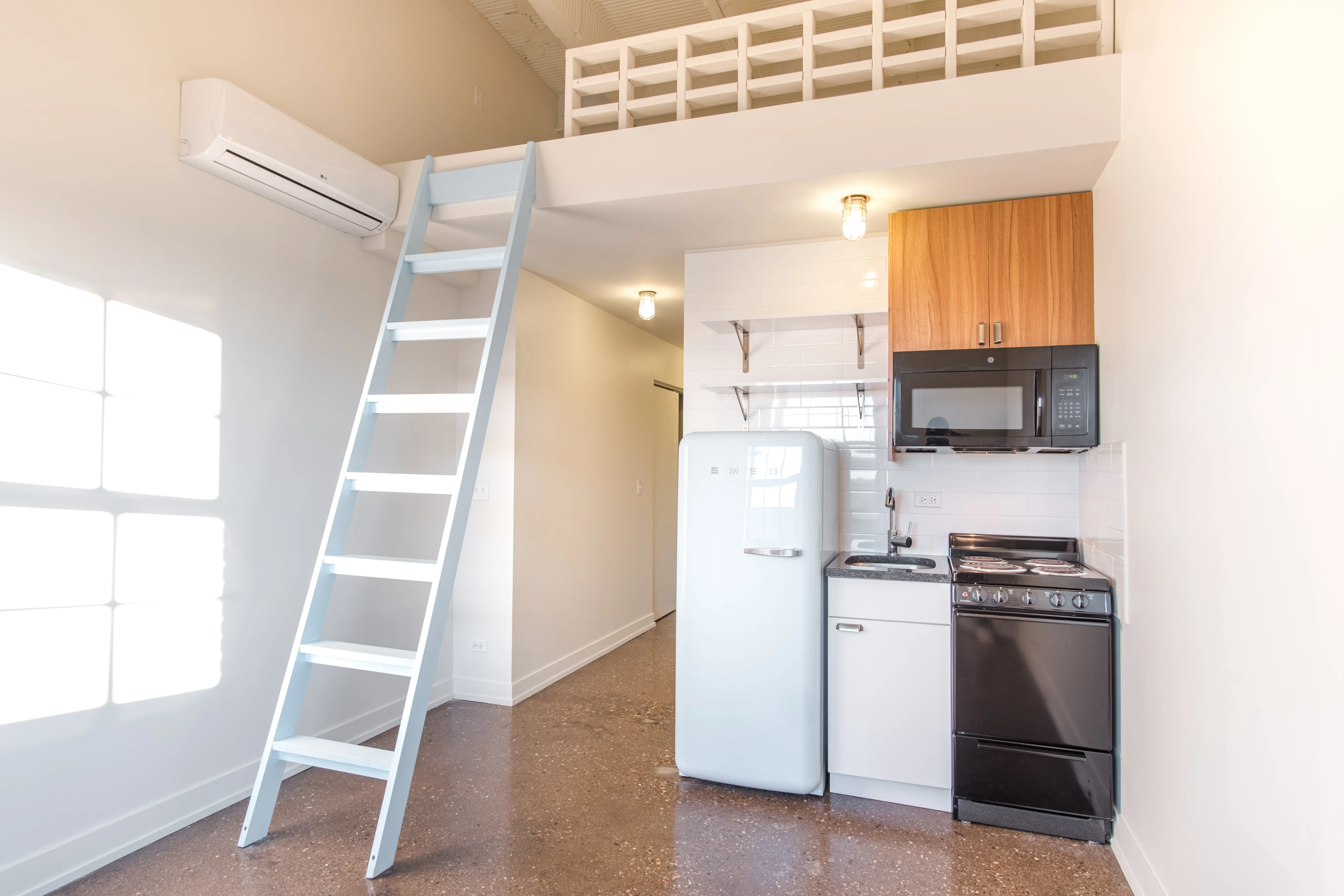 The Lawrence House Apartments