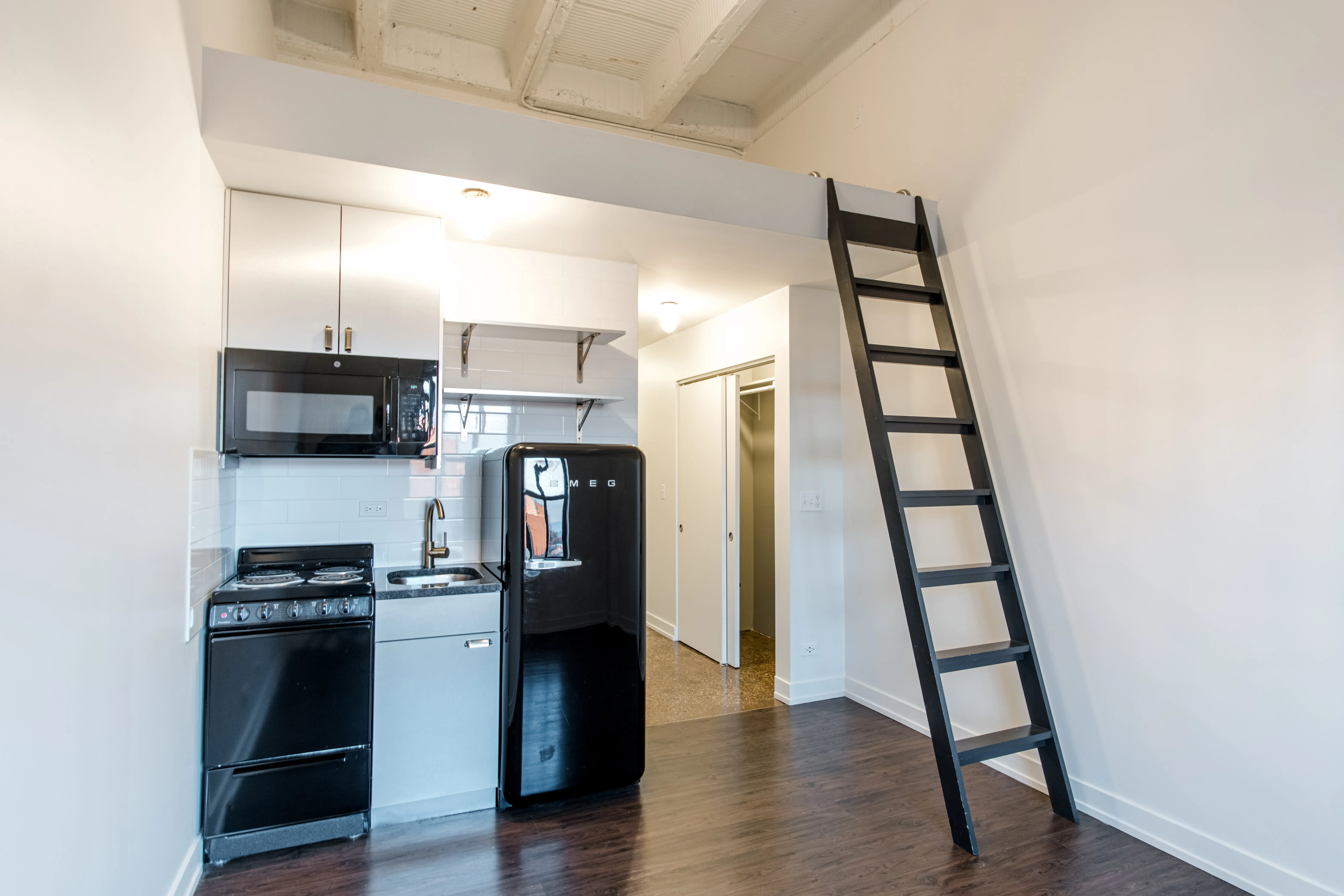 The Lawrence House Apartments