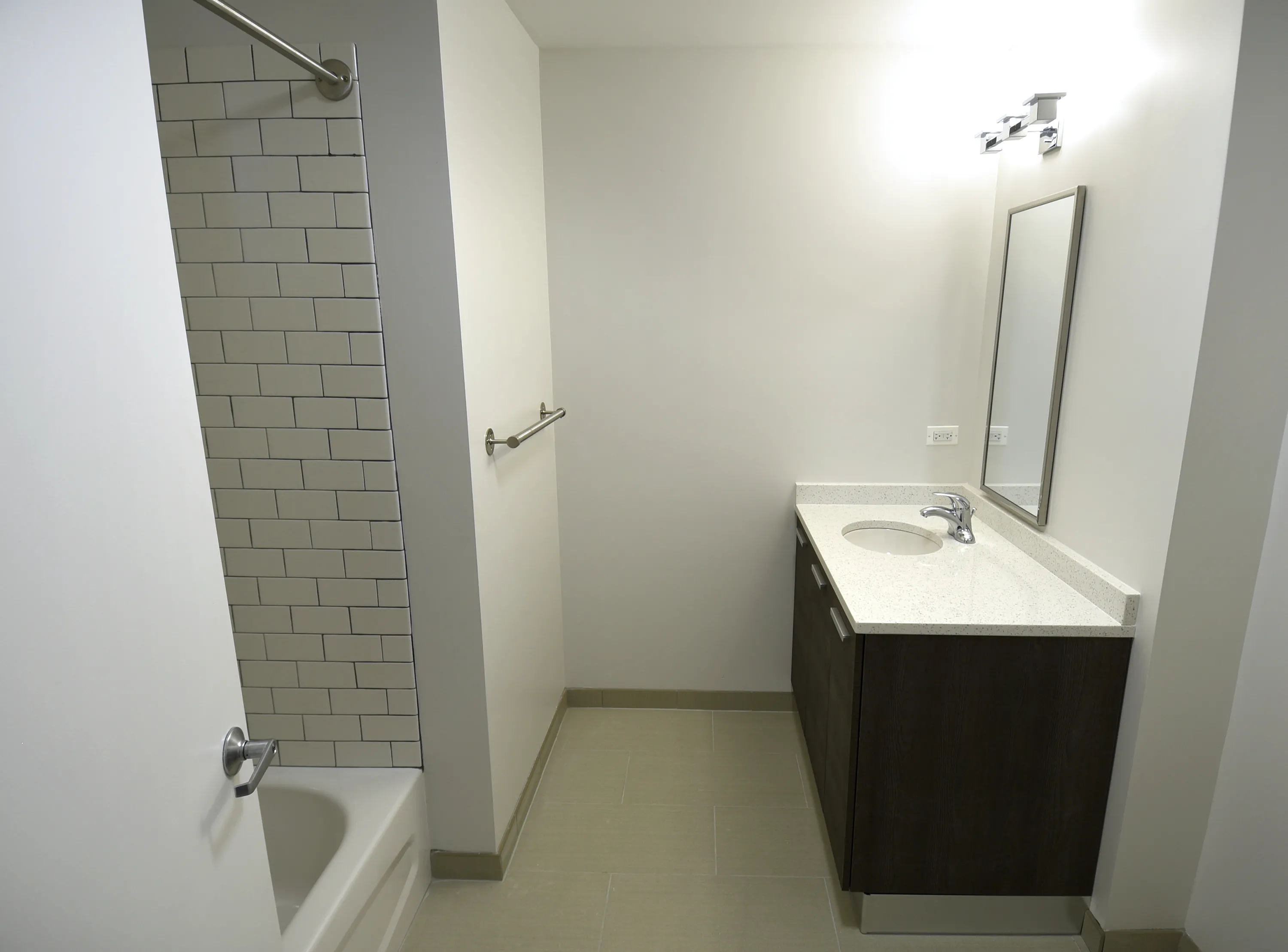 model kitchen and island at the Fairfax Lofts in the South Loop