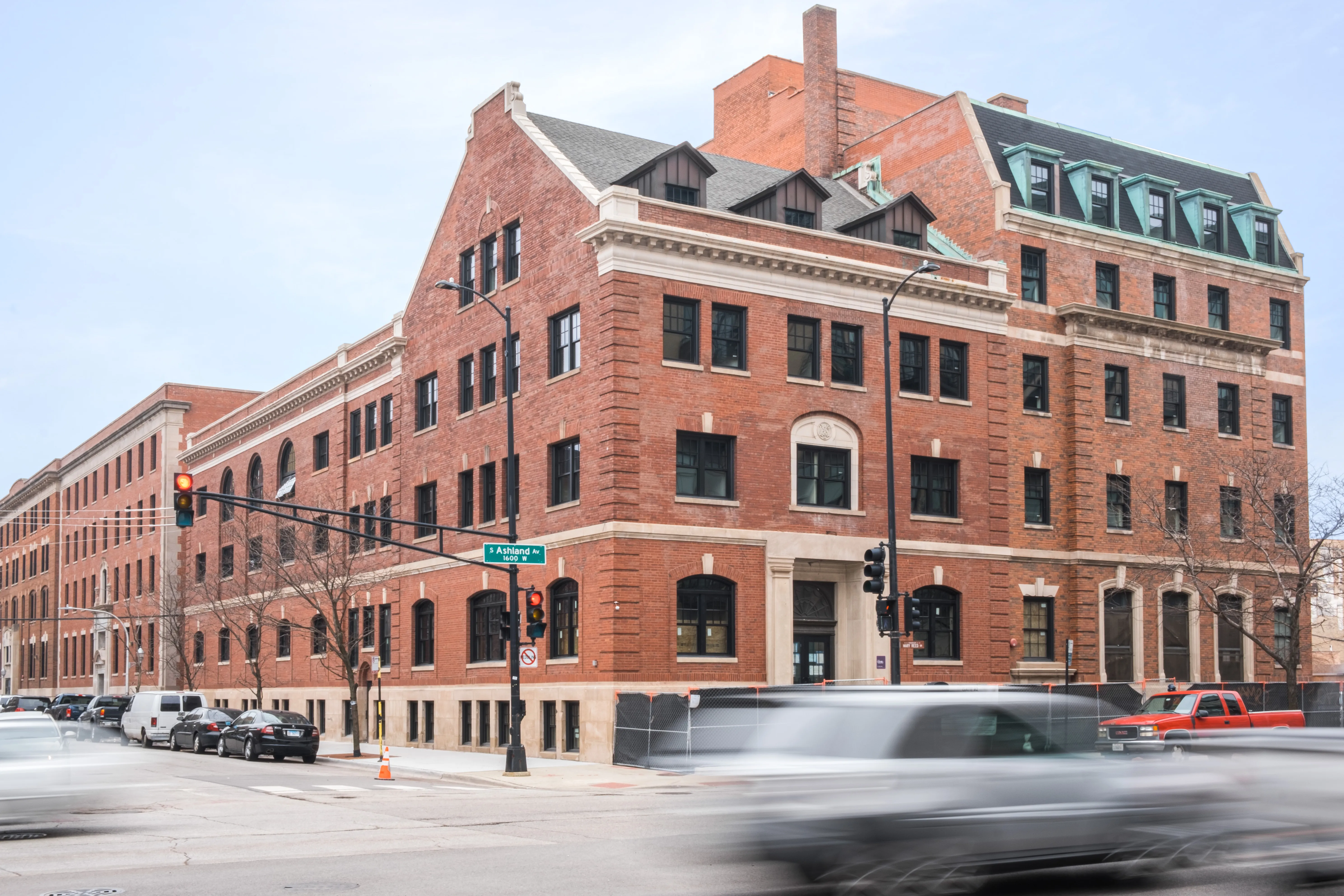 The Duncan Apartments