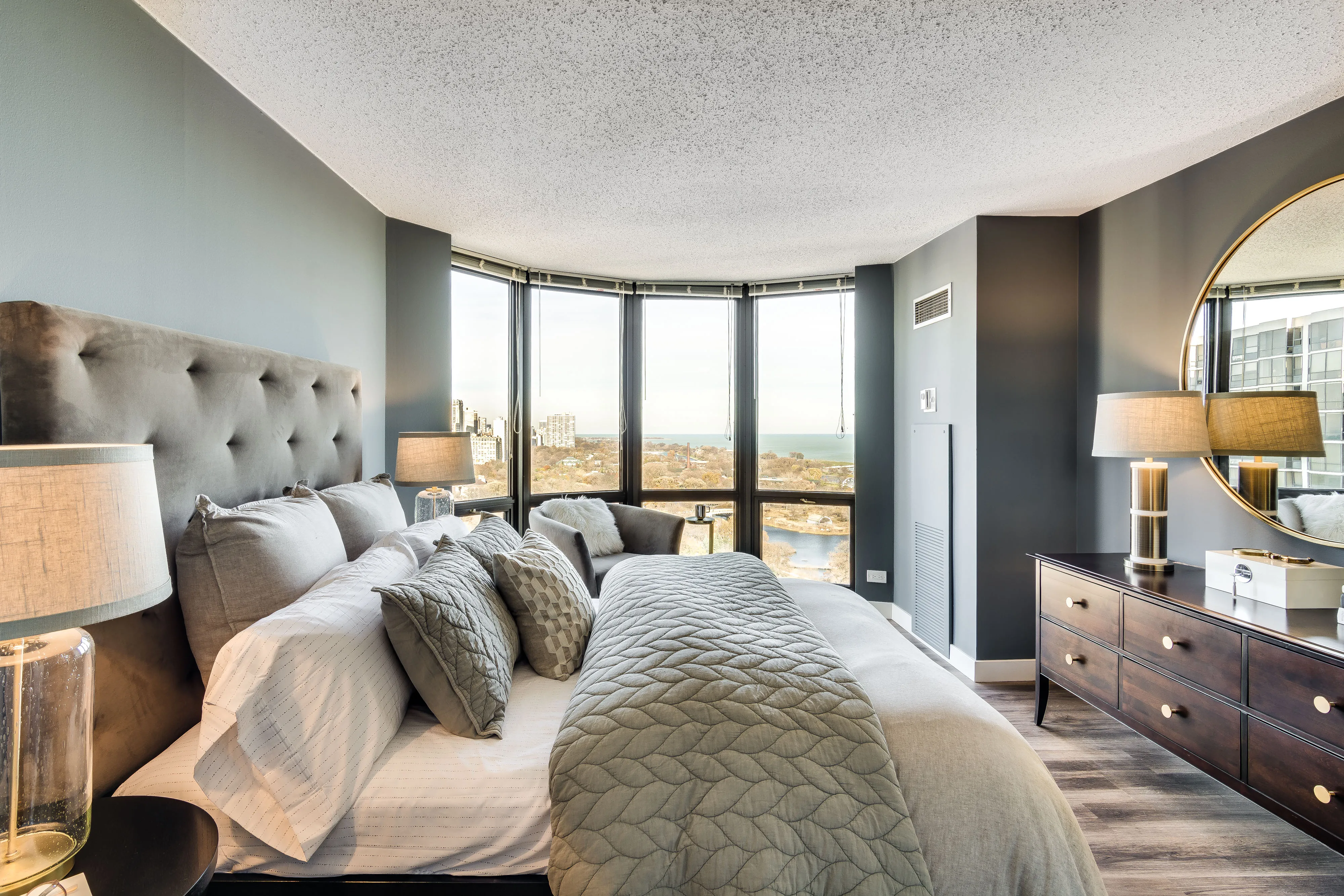 one bedroom model unit at Eugenie Terrace on the Park Apartments