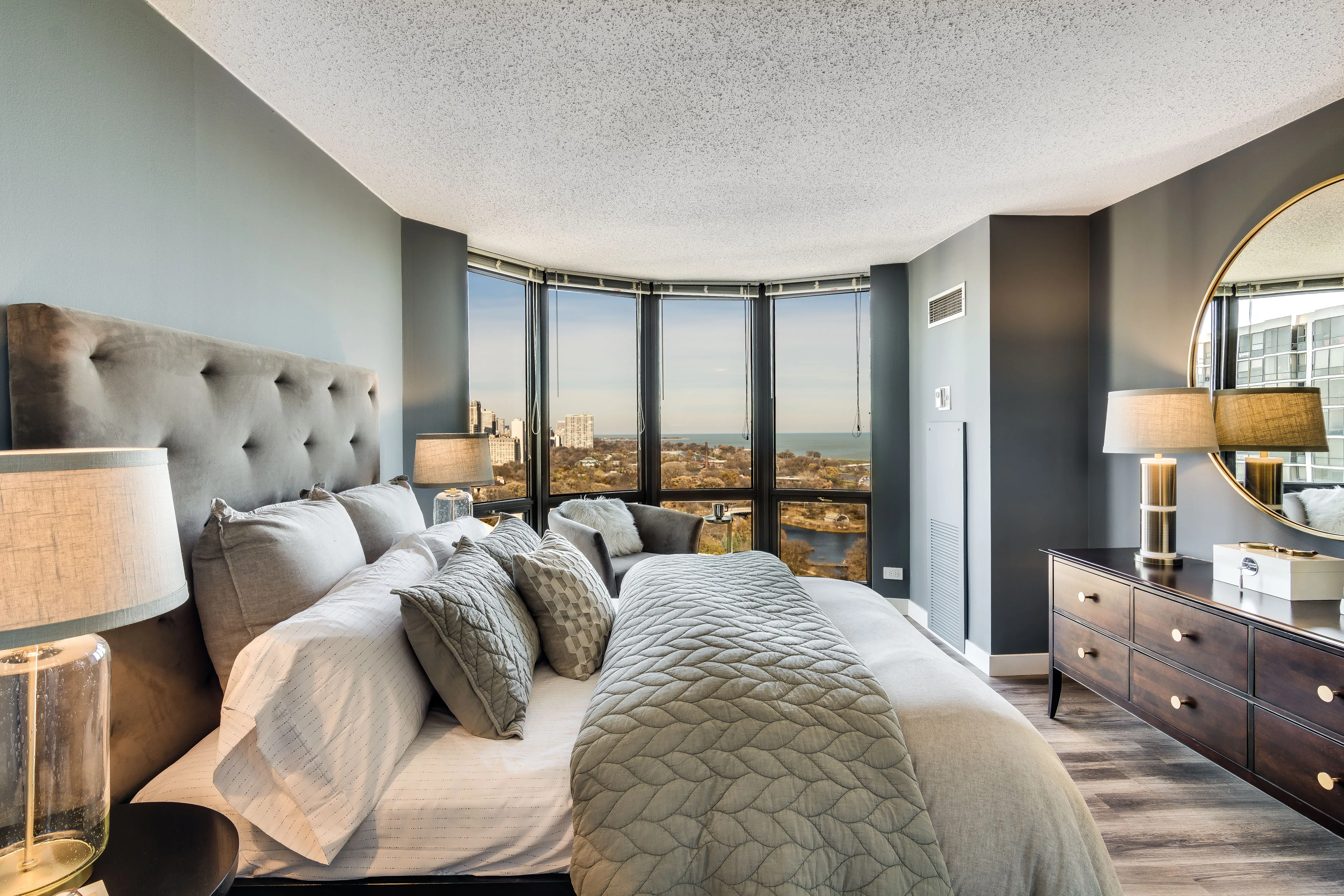 one bedroom model unit at Eugenie Terrace on the Park Apartments