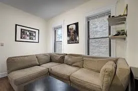 2425 N Geneva Apartments