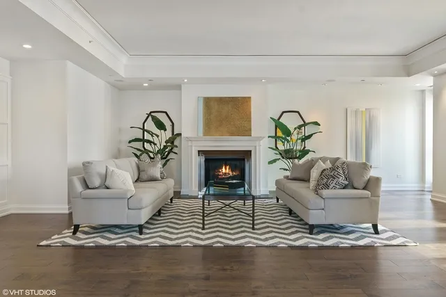 Waldorf Astoria Apartments