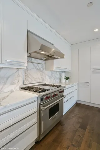 Waldorf Astoria Apartments