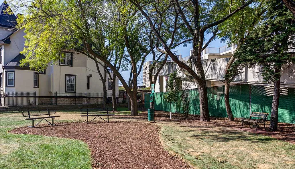 The Montrose Apartments