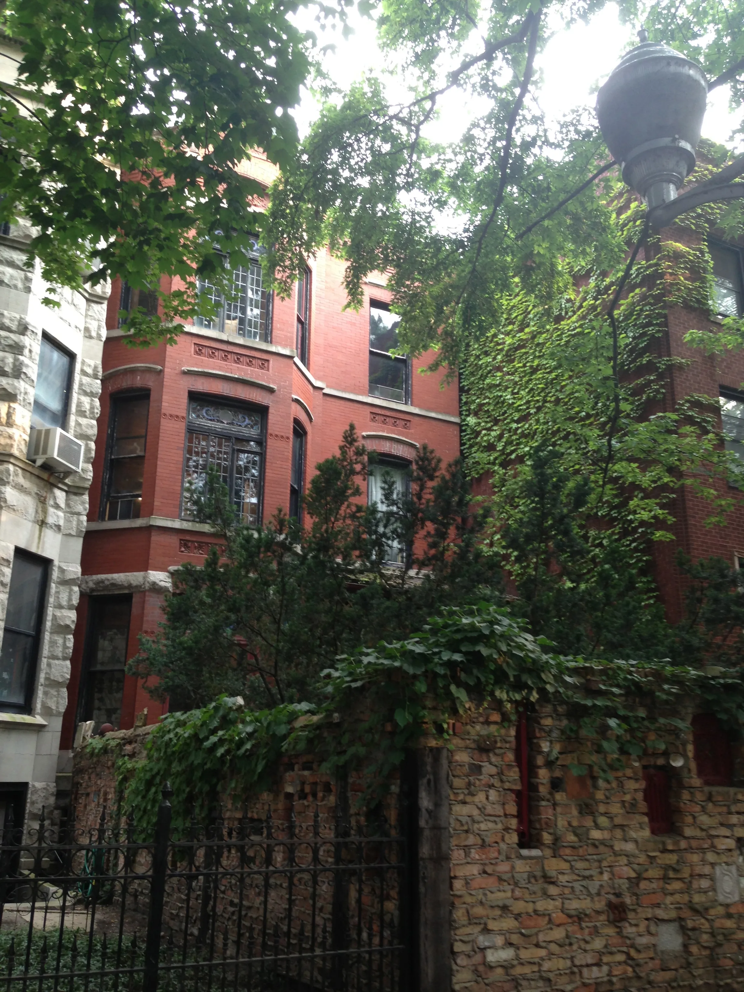 655 W Wrightwood Ave 60614-unit#1F-Chicago-IL