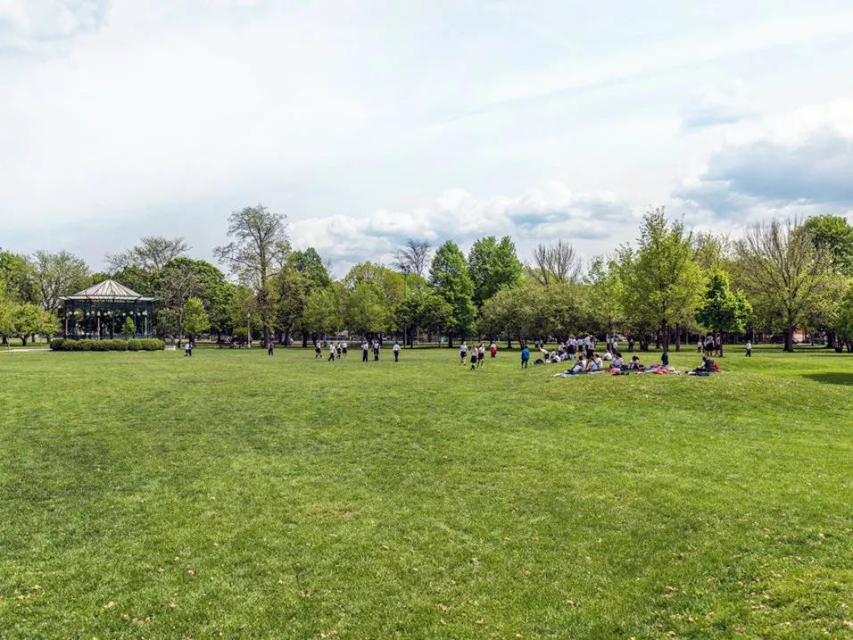 Wilson Manor Apartments