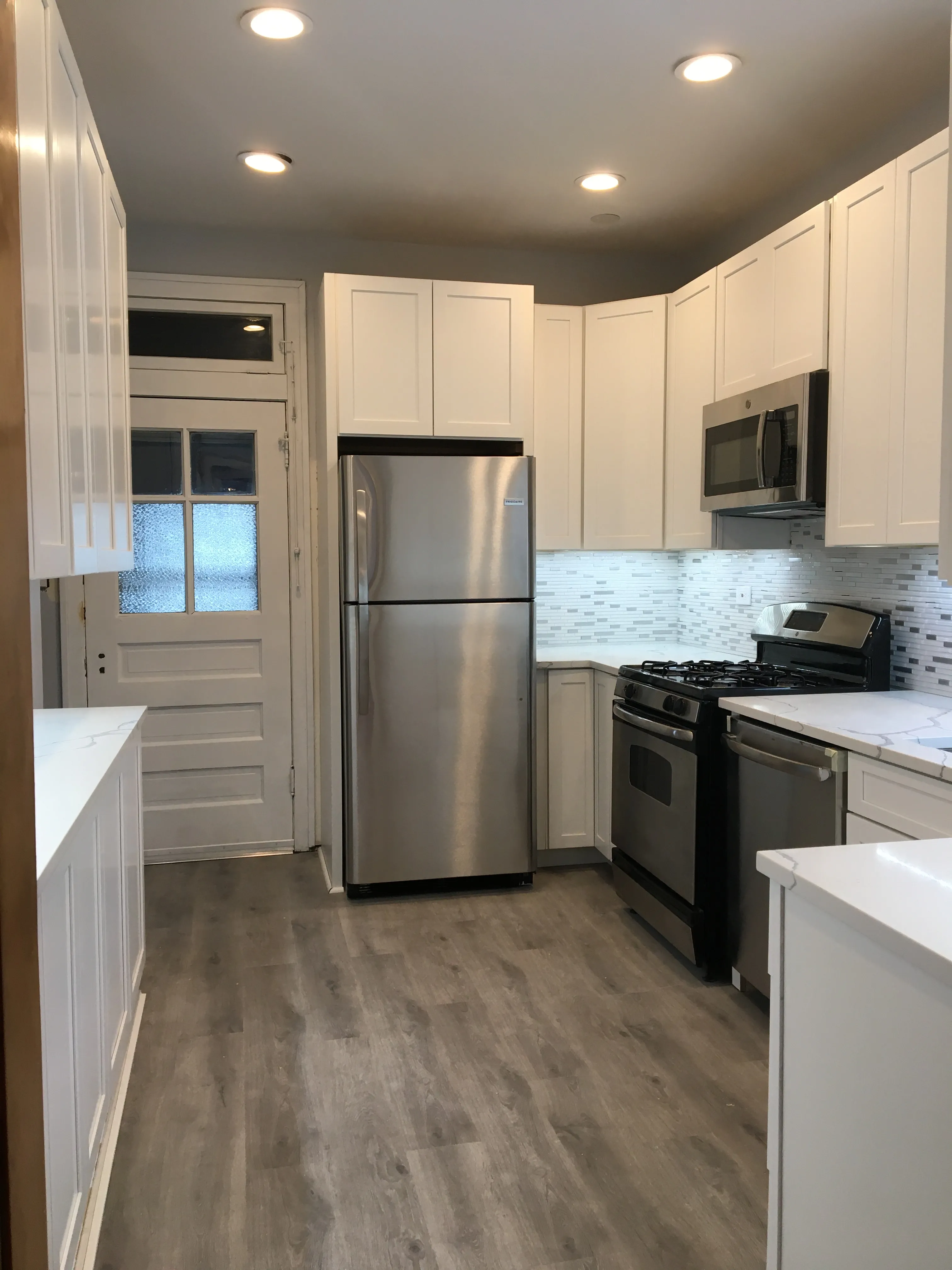 2745 W WINNEMAC AVE 60625-unit#3-Chicago-IL