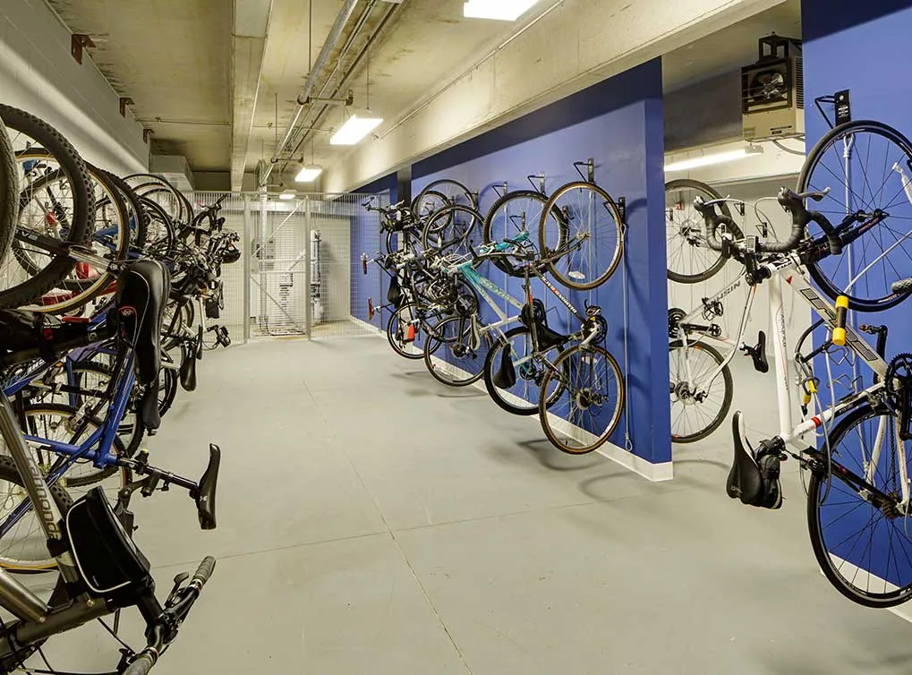 AMLI Deerfield Apartments