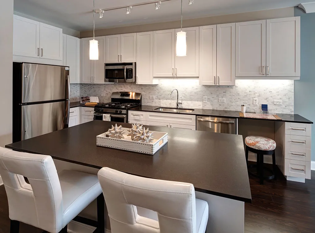 AMLI Deerfield Apartments