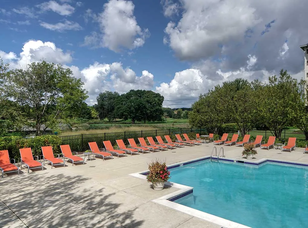 AMLI at Seven Bridges Apartments in Woodbridge, IL