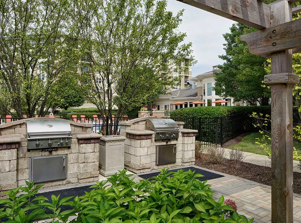 AMLI at Seven Bridges Apartments in Woodbridge, IL