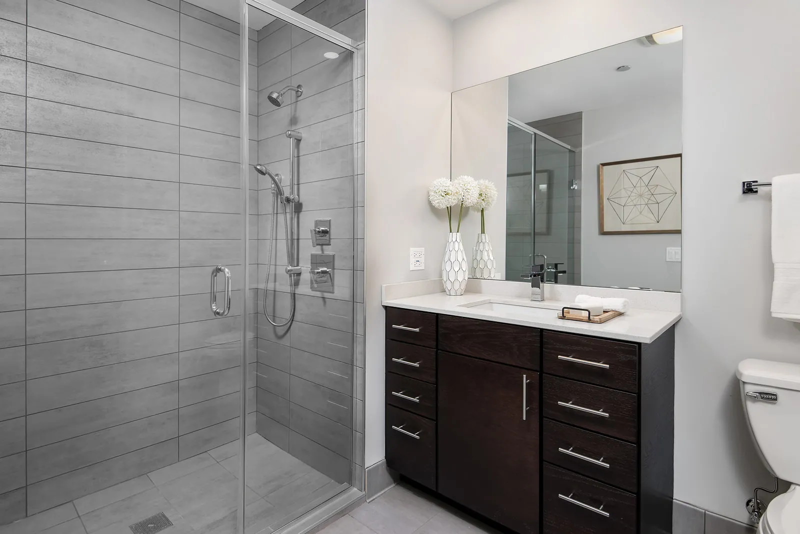 Lofts at River East Apartments in Streeterville, Chicago