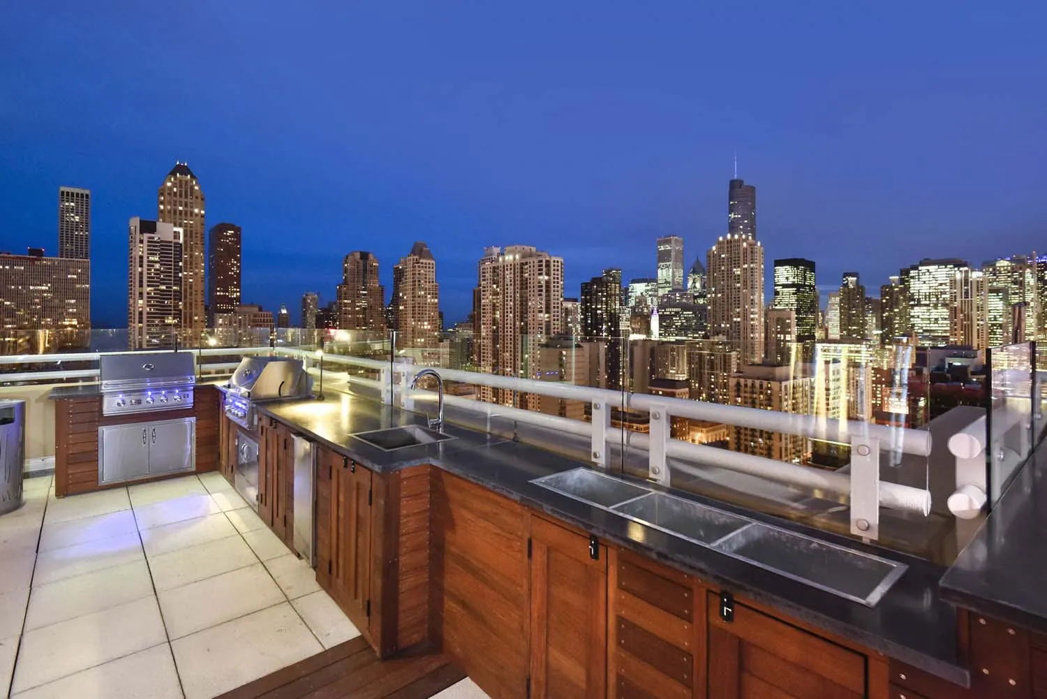 Chestnut Tower Apartments