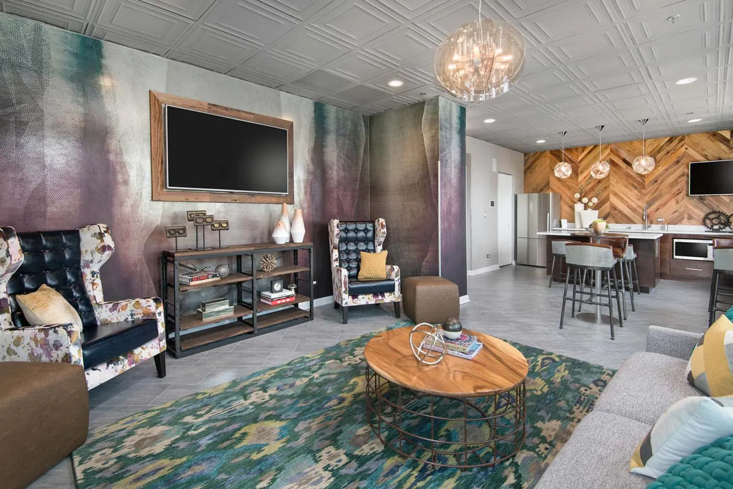 Chestnut Tower Apartments