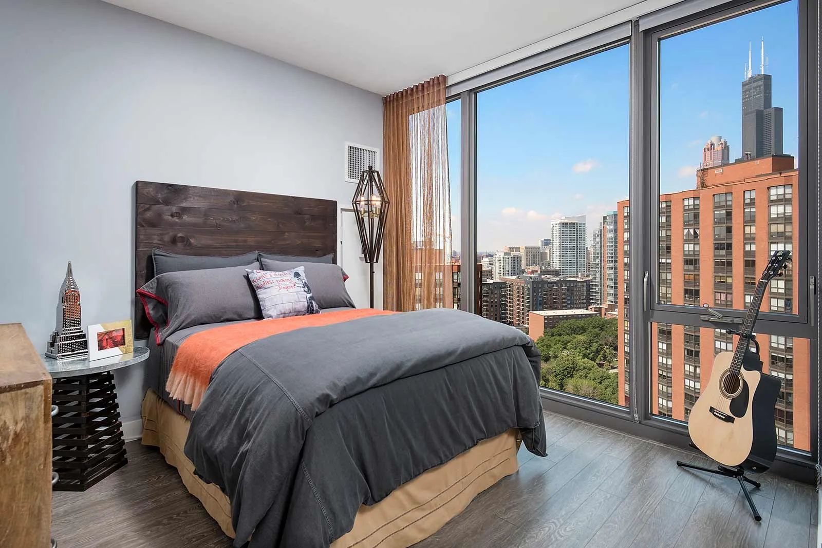 luxury kicthen and island at 1001 South State Apartments in the South Loop