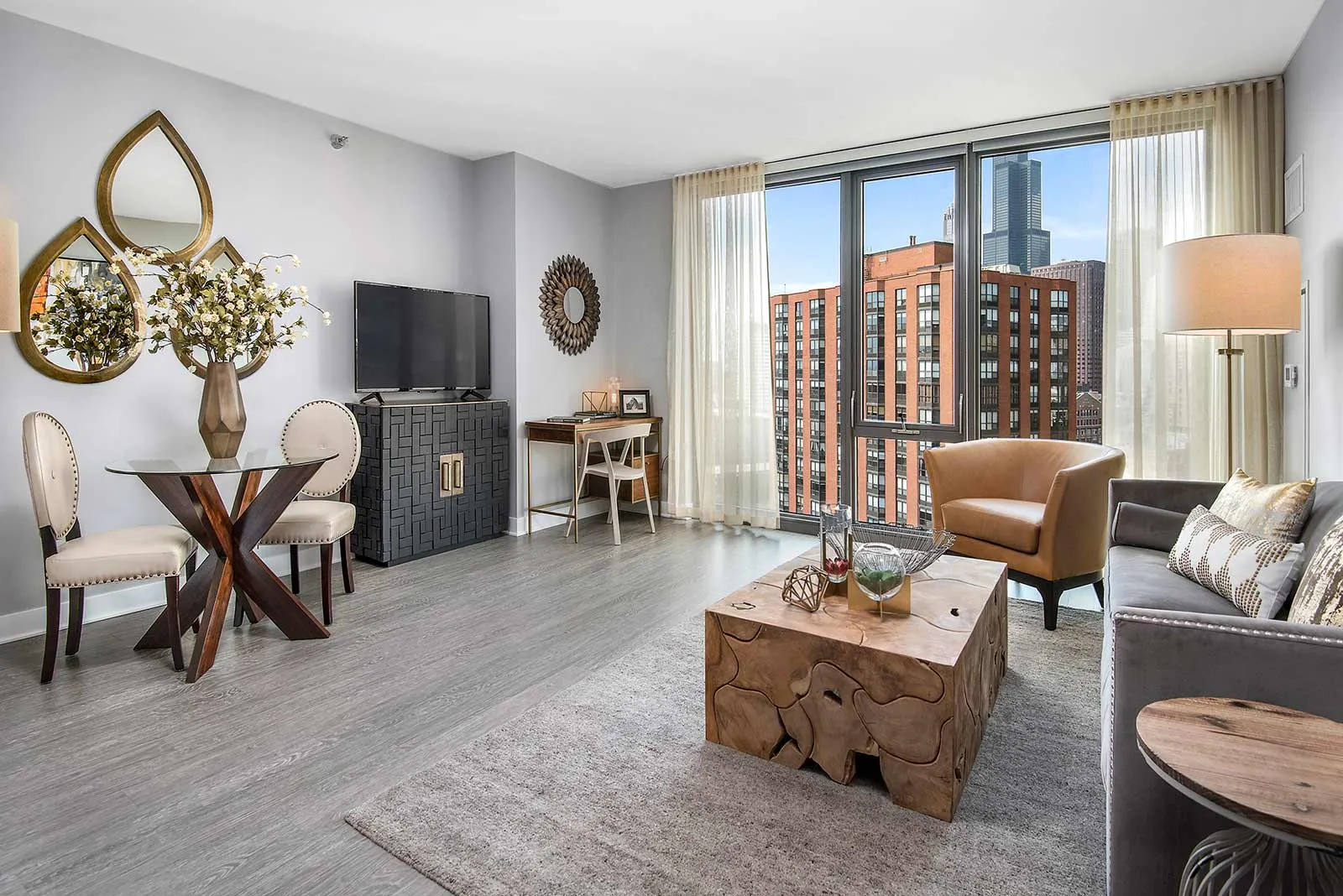 luxury kicthen and island at 1001 South State Apartments in the South Loop