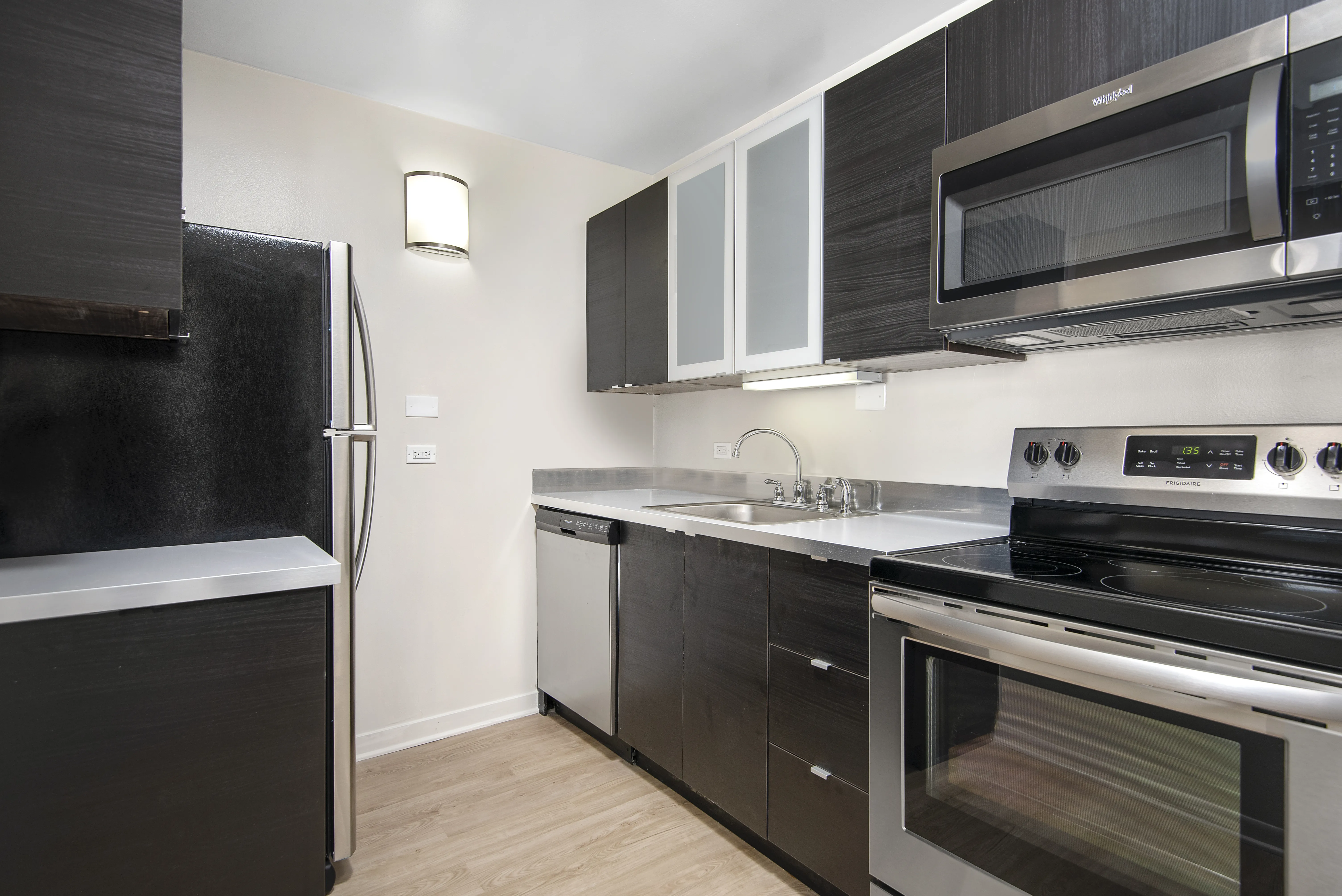 55 W Chestnut, One Bedroom Kitchen