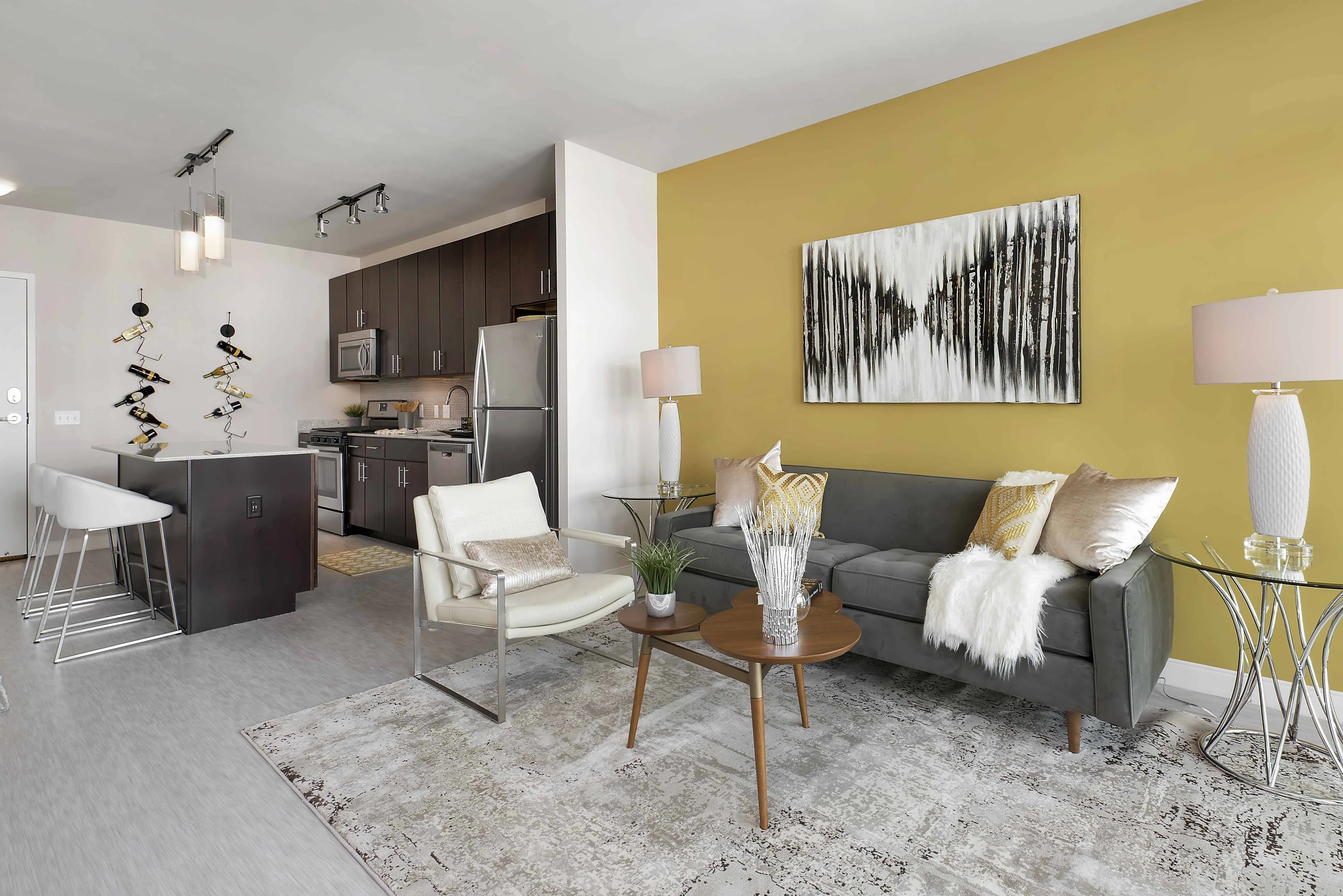 Vantage Oak Park Apartments