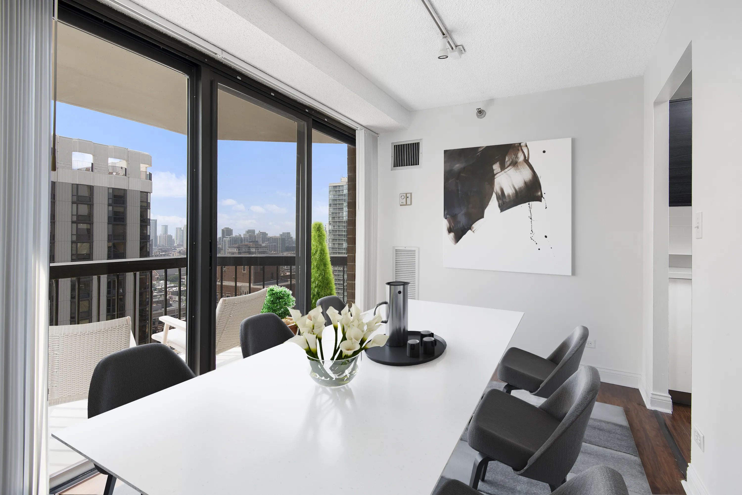 1133 North Dearborn Apartments