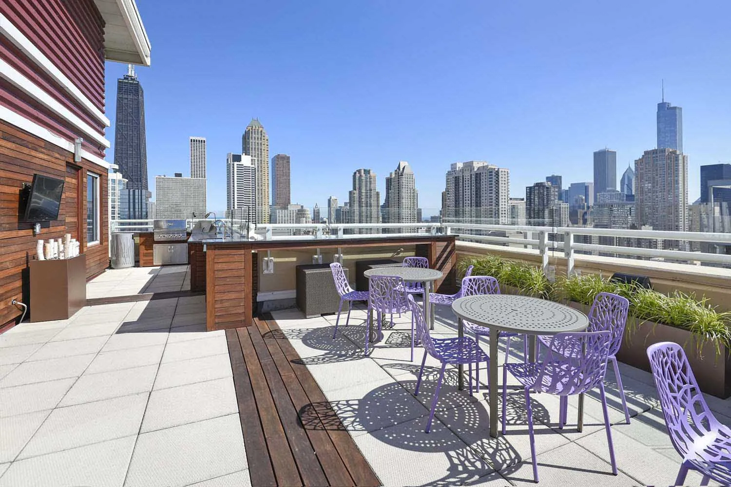 Chestnut Tower Apartments