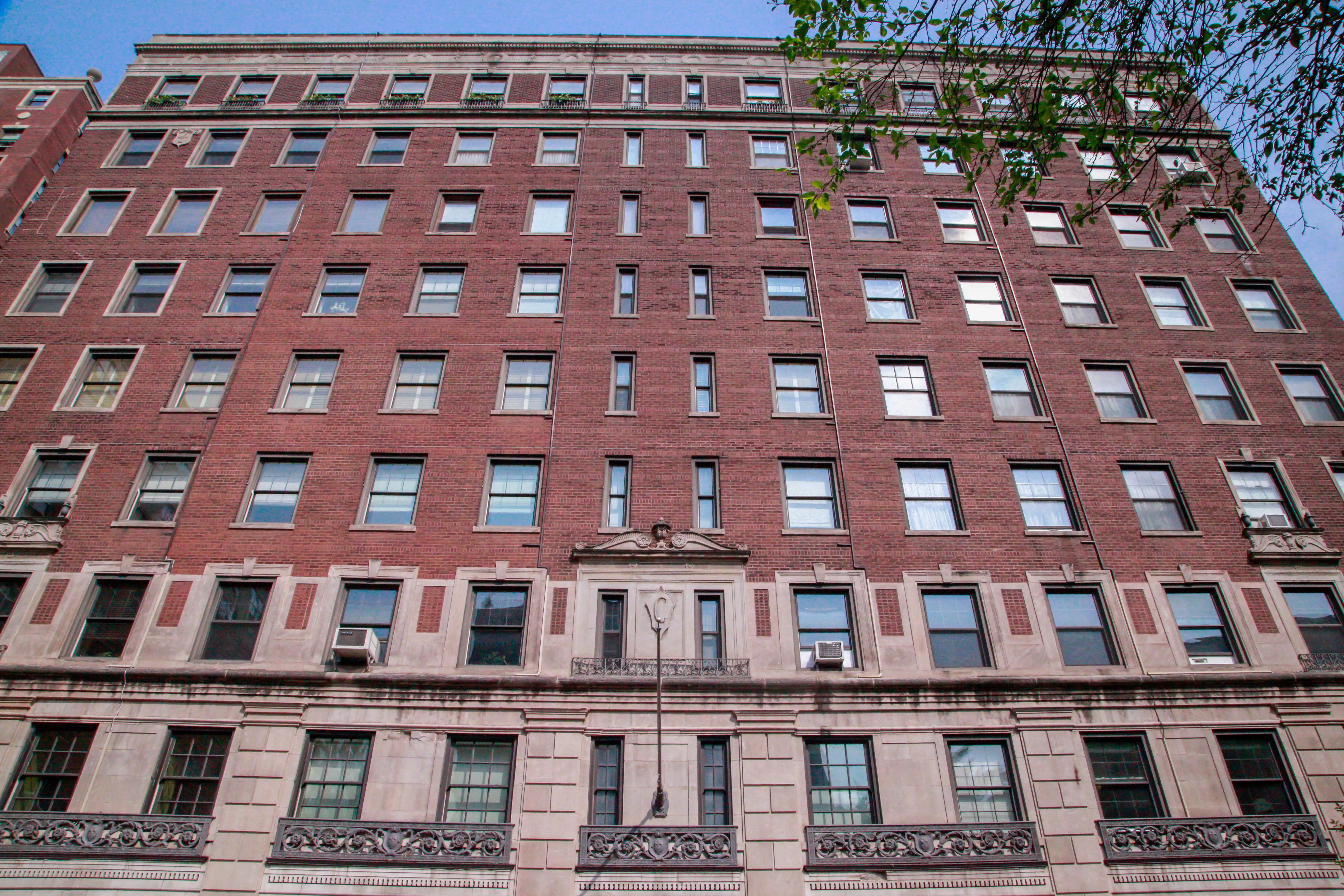 Churchill Apartments