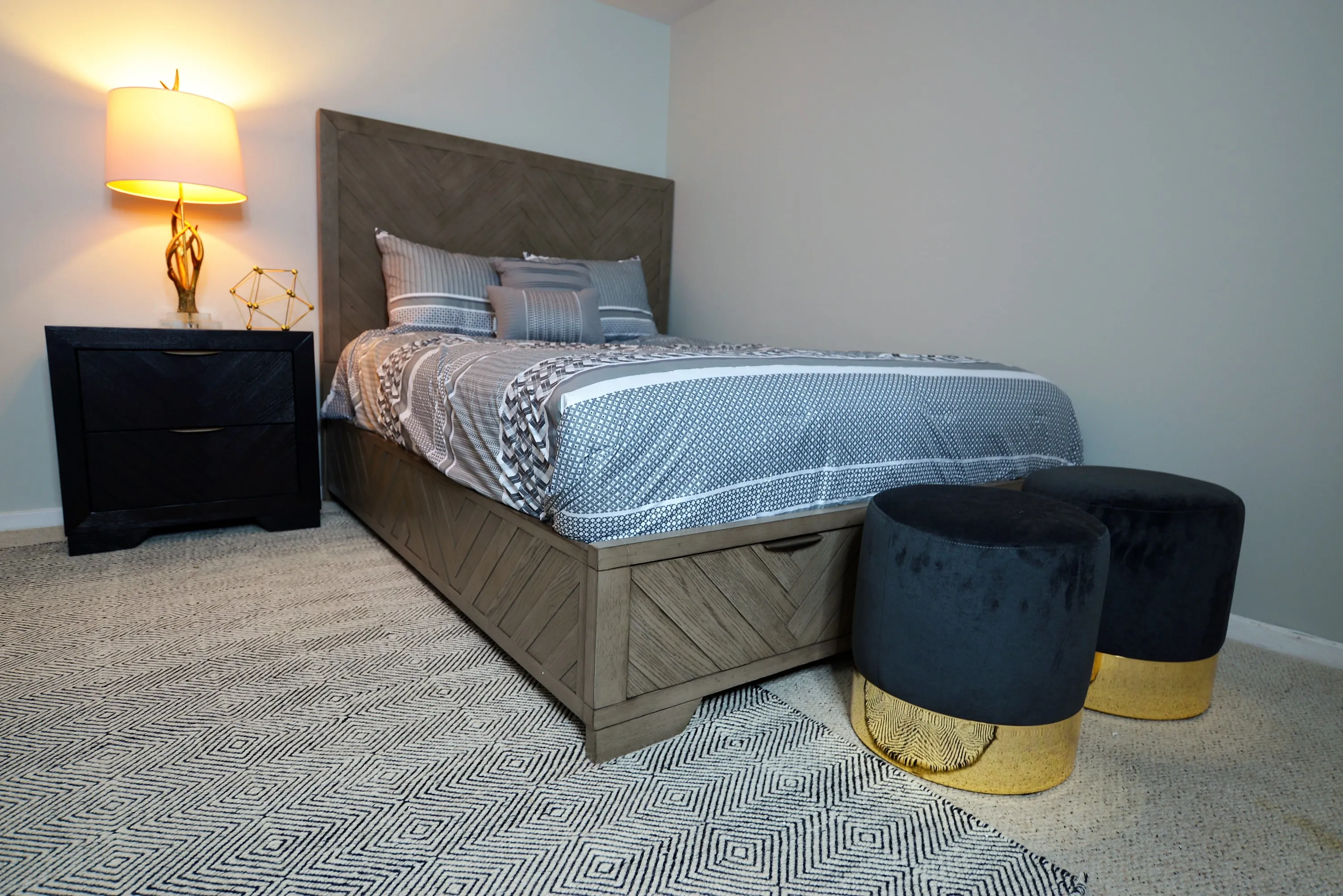 40 E 9TH ST 60605-Burnham Park Plaza Condos-unit#401-Chicago-IL