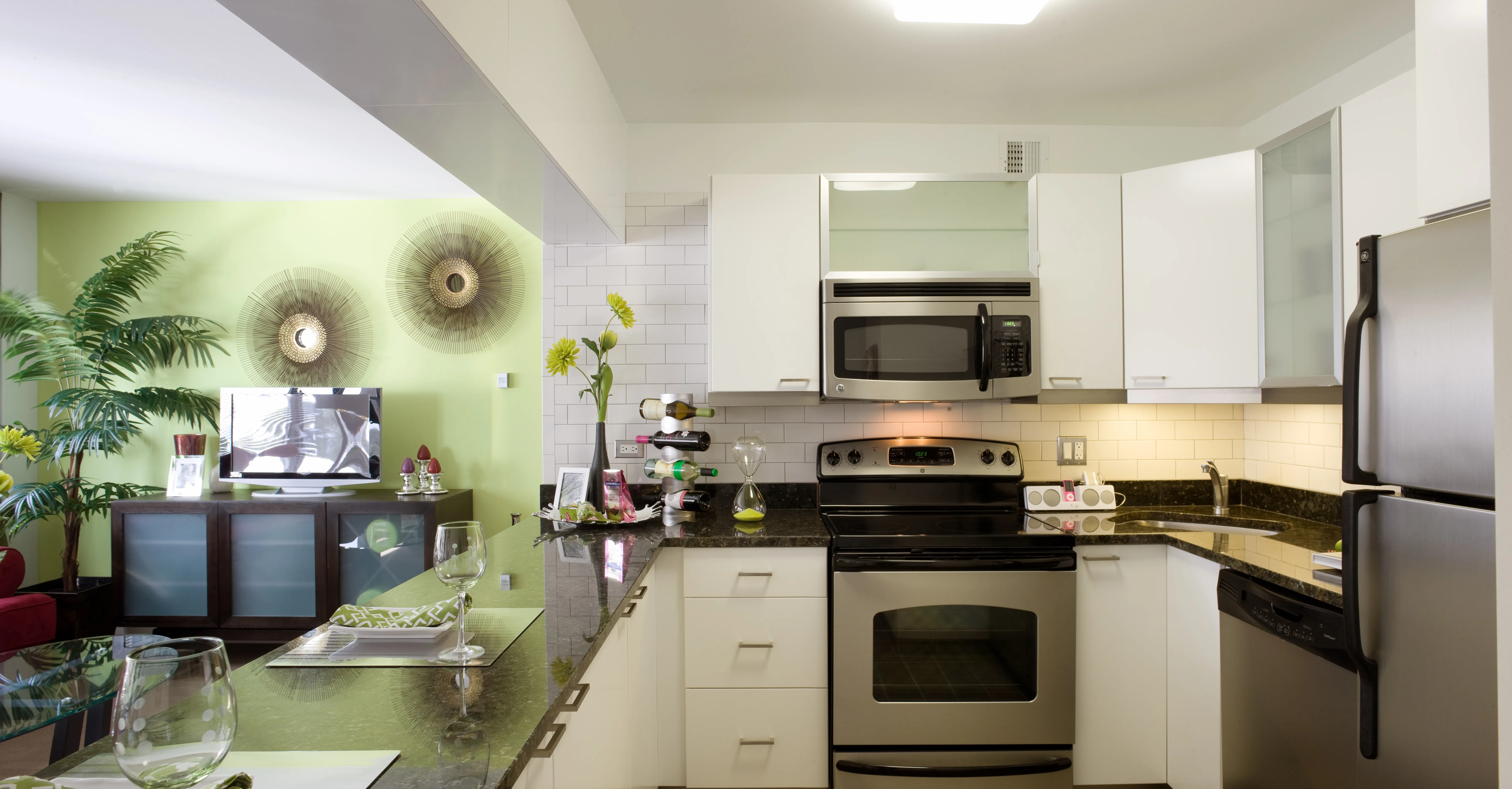 model unit at The Algonquin Apartments in Hyde Park Chicago