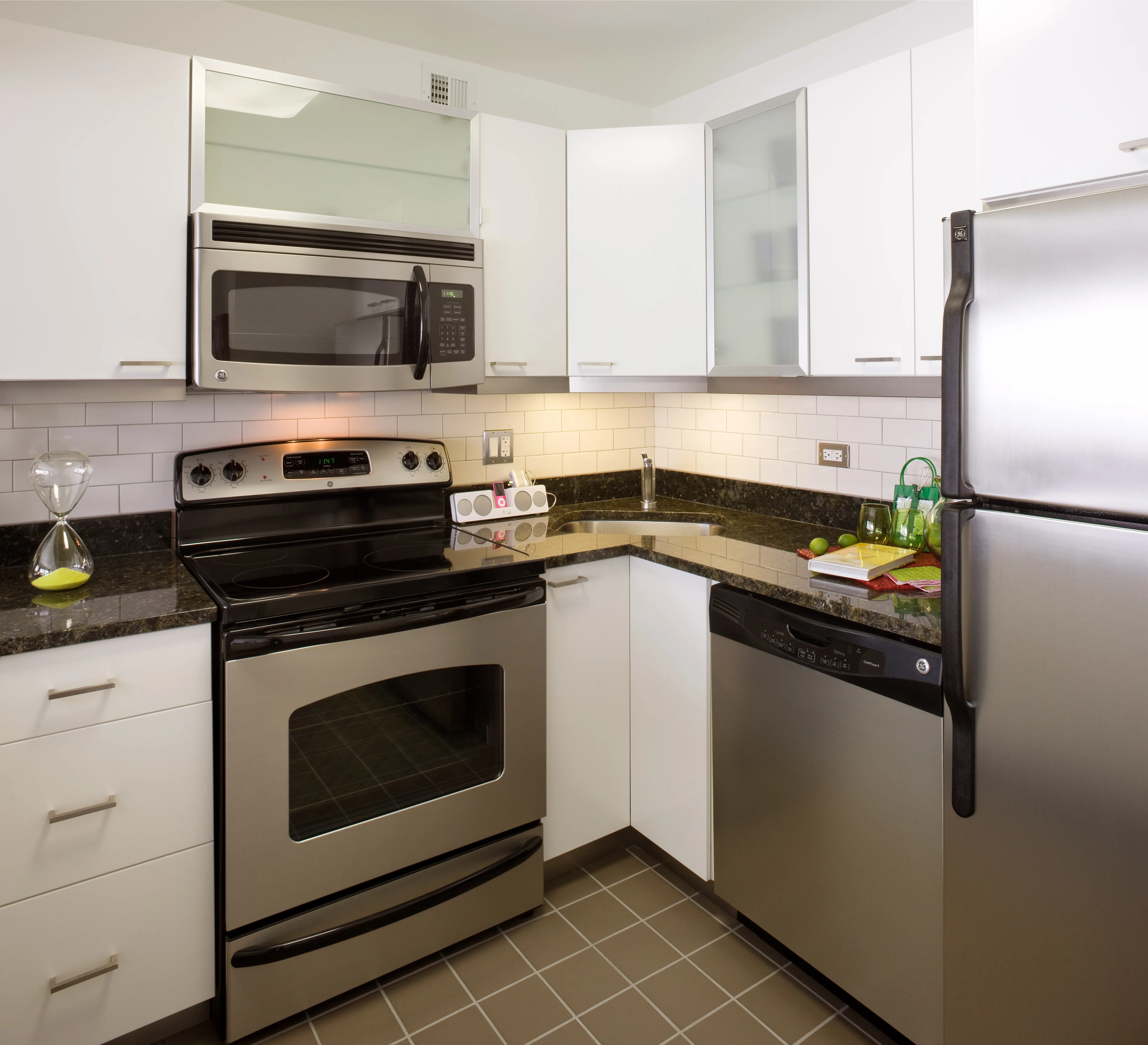 model unit at The Algonquin Apartments in Hyde Park Chicago