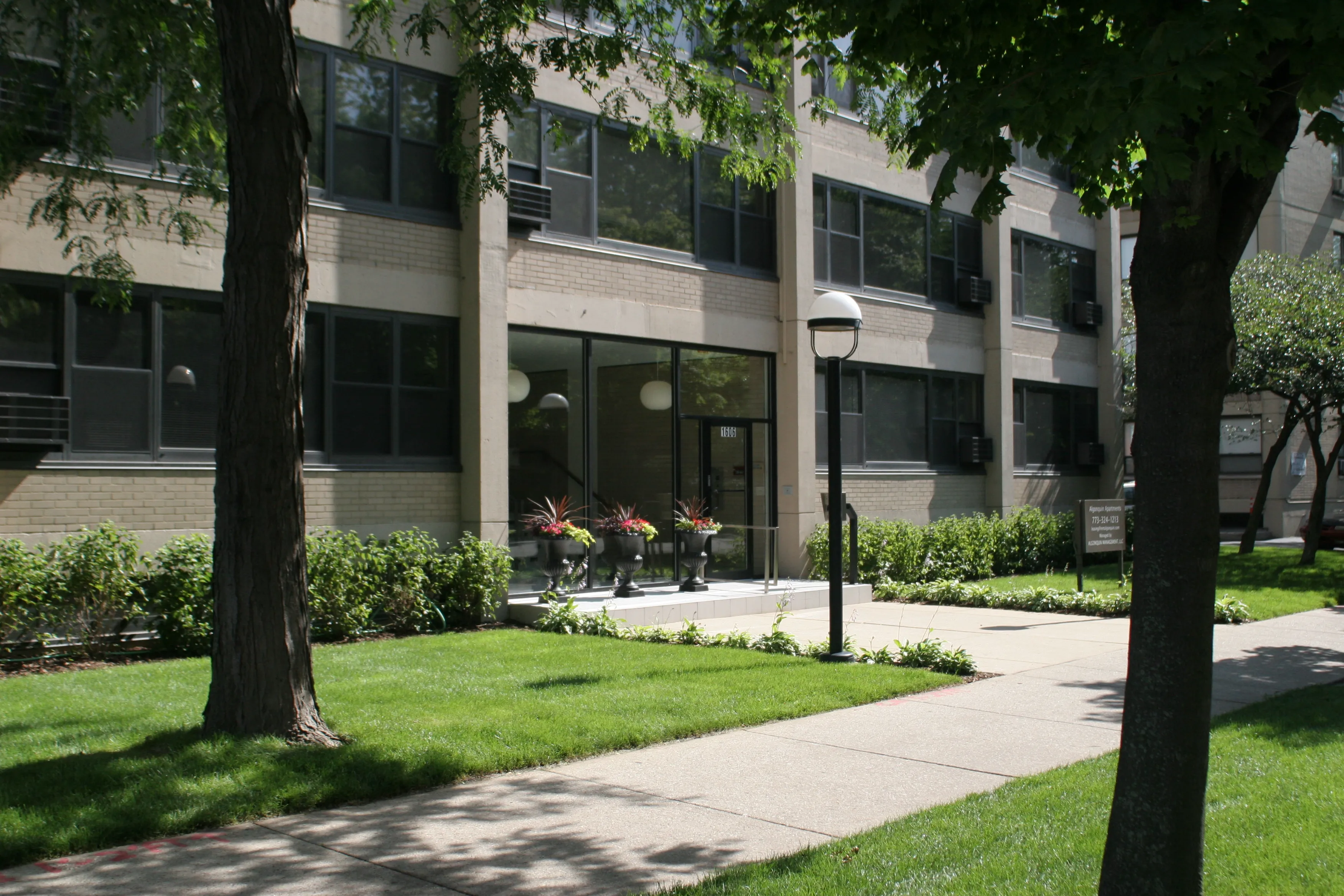 model unit at The Algonquin Apartments in Hyde Park Chicago