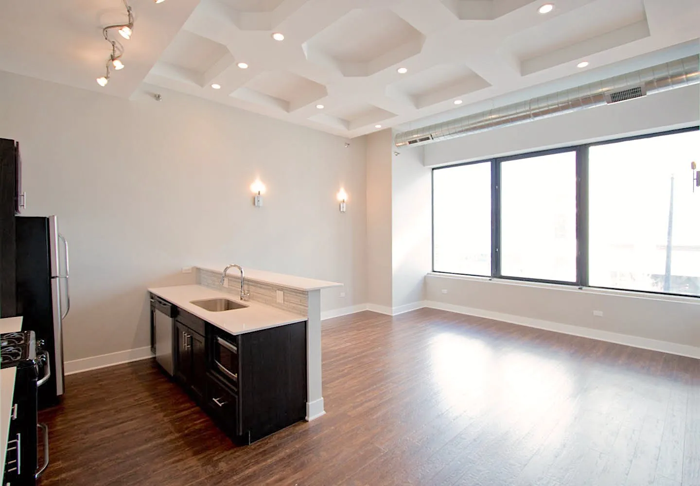 Aviation Loft Apartments