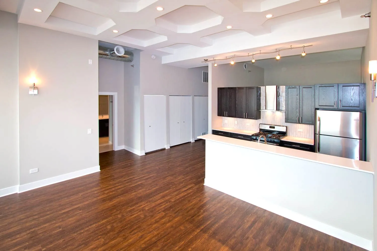 Aviation Loft Apartments