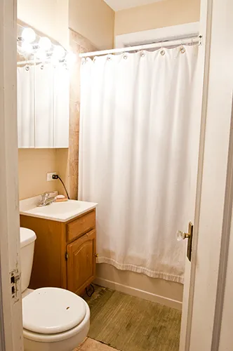 exterior view from across the street at 618 Hinman Apartments in Evanston