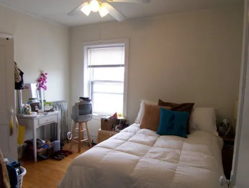 2207-09 W Byron / 3856-58 N Leavitt Apartments