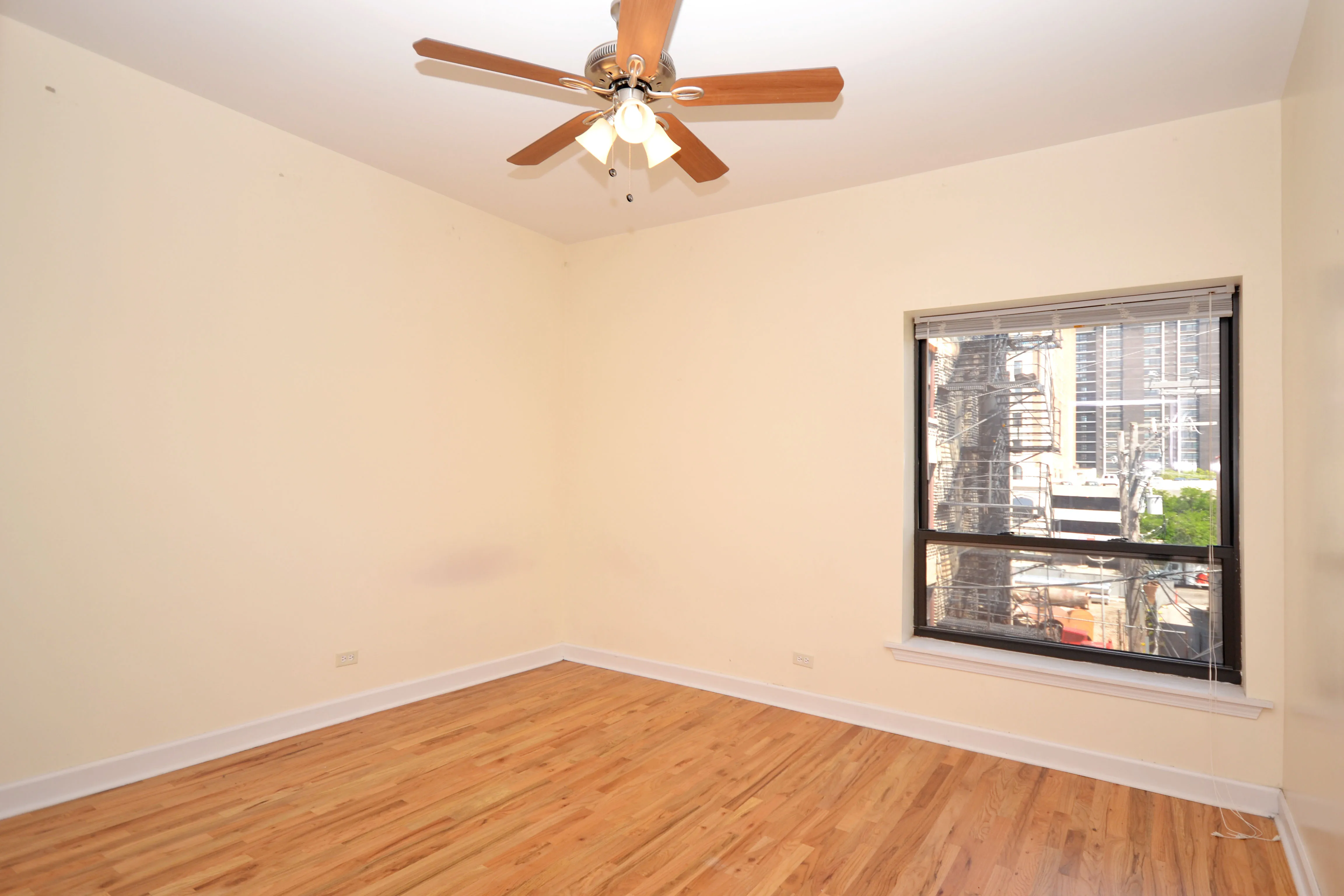 940 W WINDSOR AVE 60640-unit#3-Chicago-IL