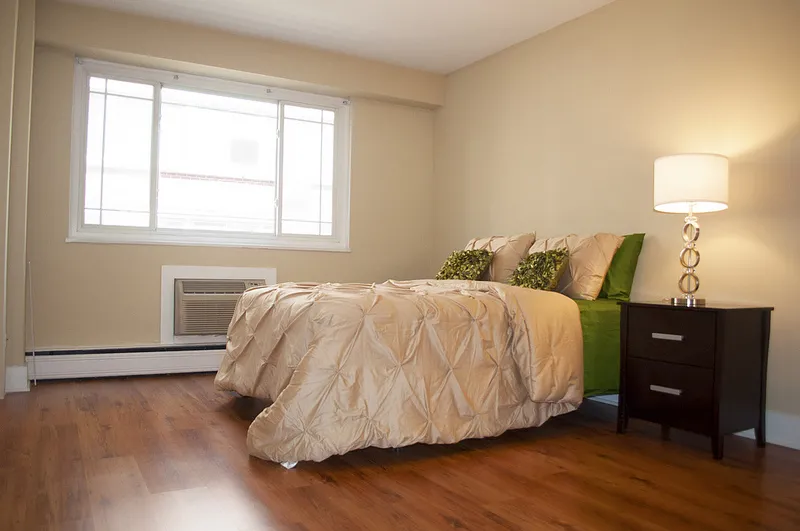 410 Chicago Apartments in Evanston, IL