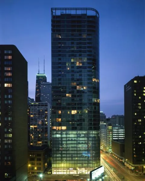skyline Chicago view from 600 North Fairbanks Apartments