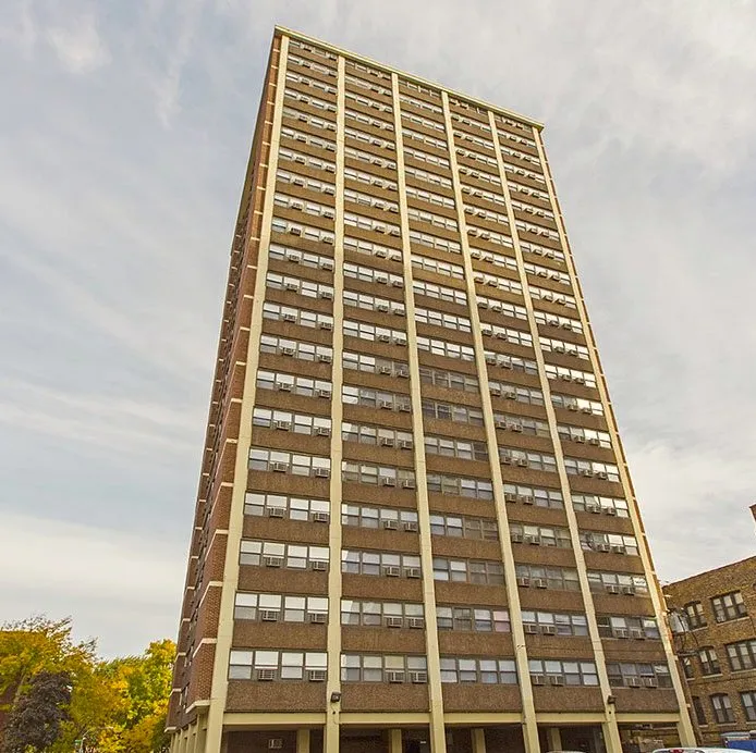 Buena Shores Apartments