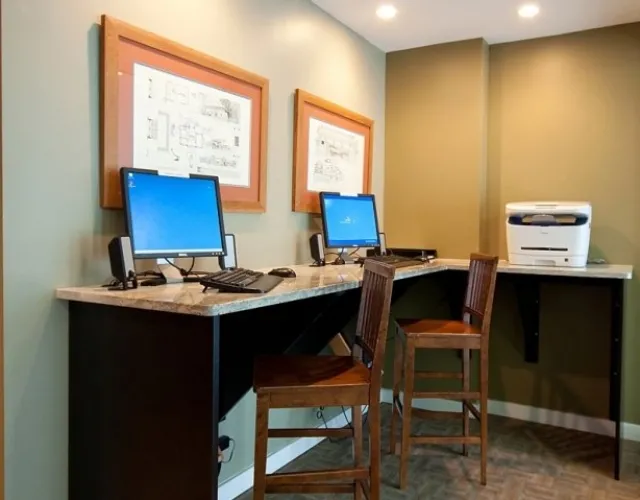 Oak Park City Apartments