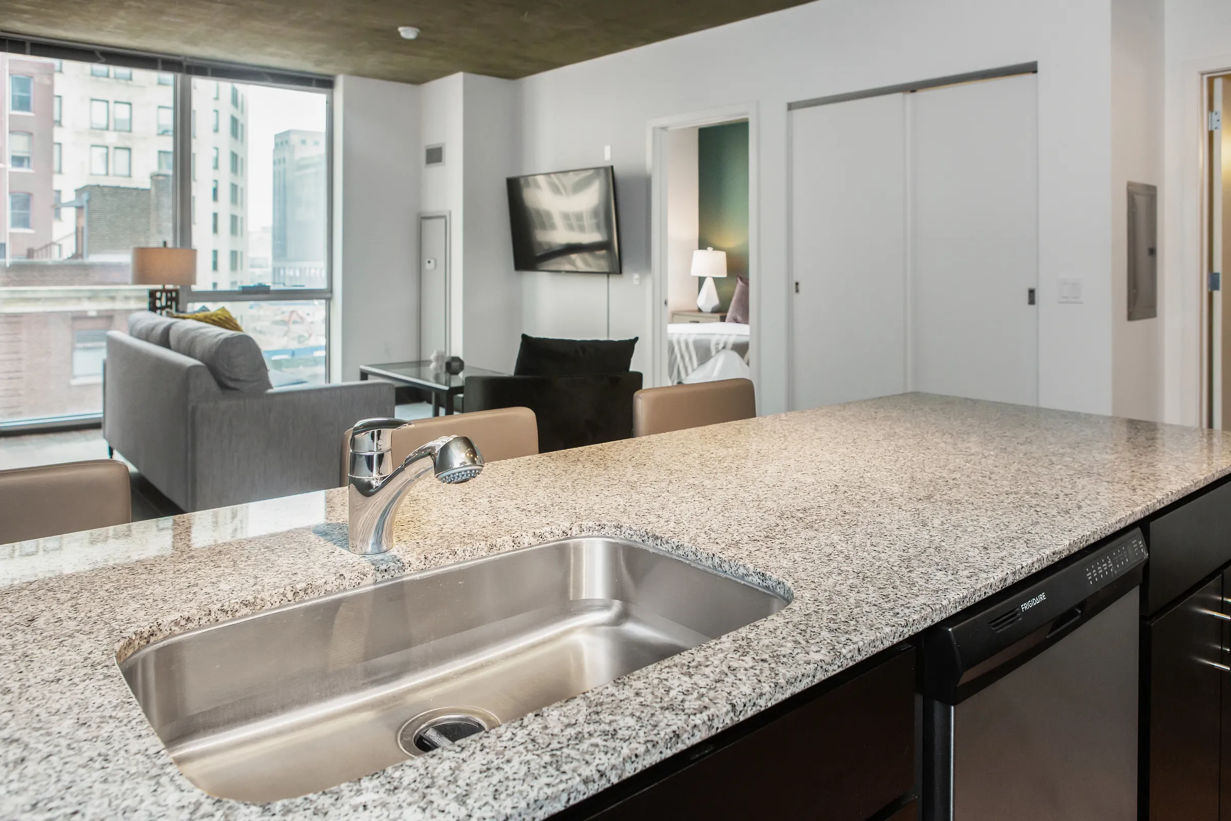 601 W JACKSON BLVD 60661-Landing @ JeffJack Apartments-unit#612-Chicago-IL