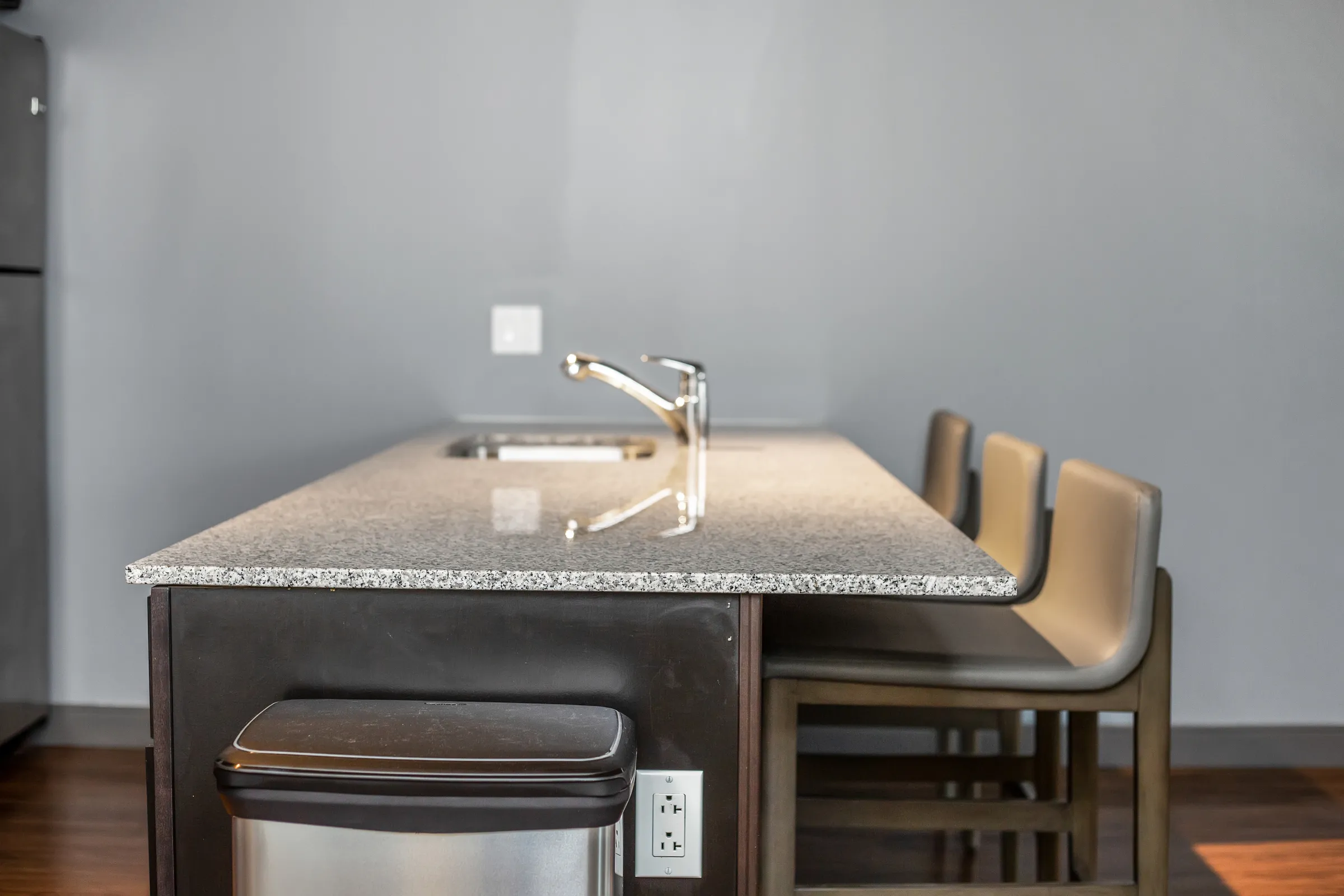 601 W JACKSON BLVD 60661-Landing @ JeffJack Apartments-unit#612-Chicago-IL