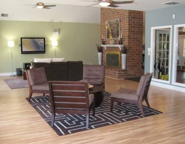 Forest Pointe Apartments