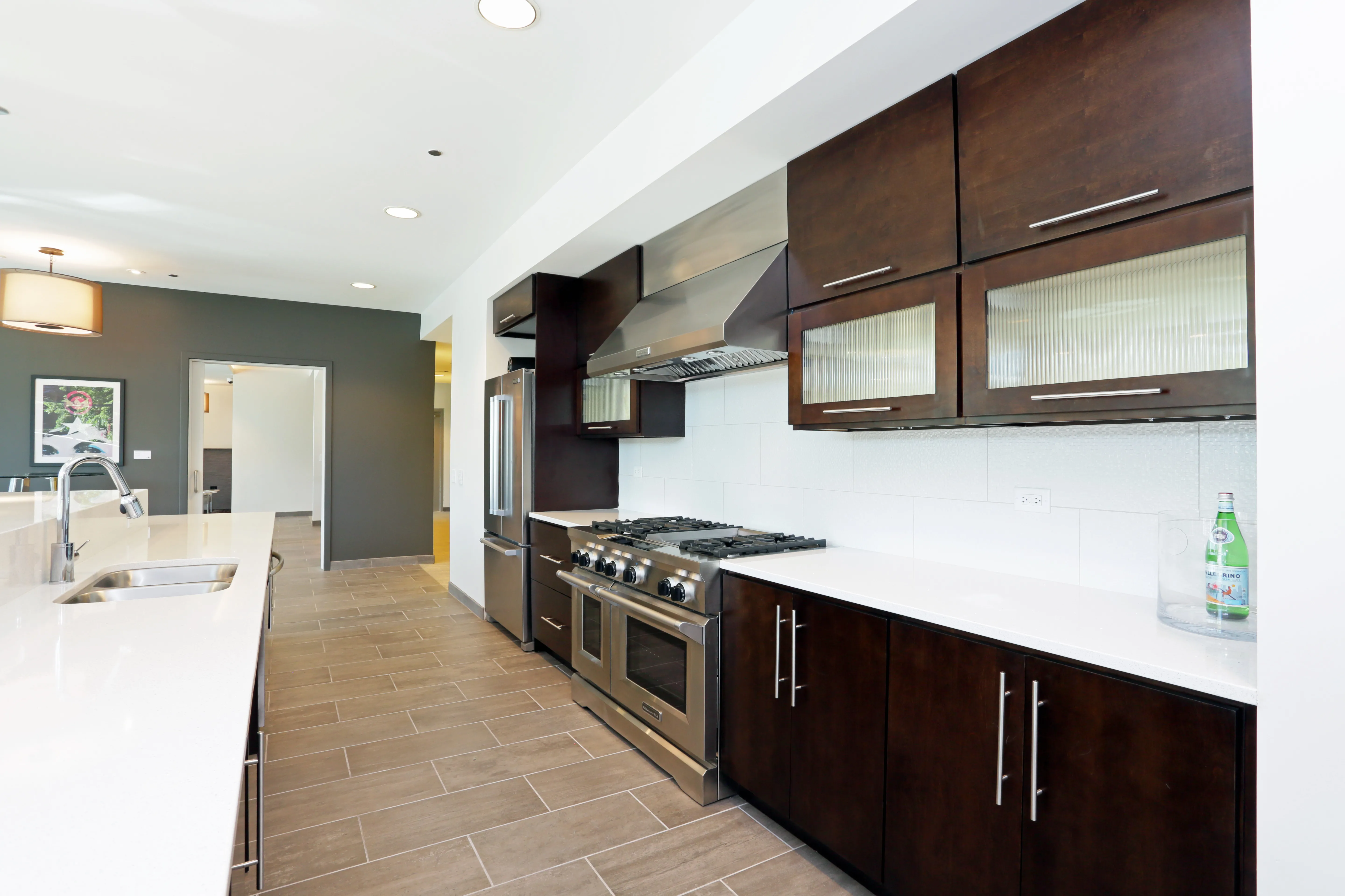 Halsted Flats Apartments