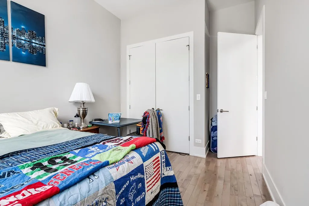 943 North Crosby Apartments