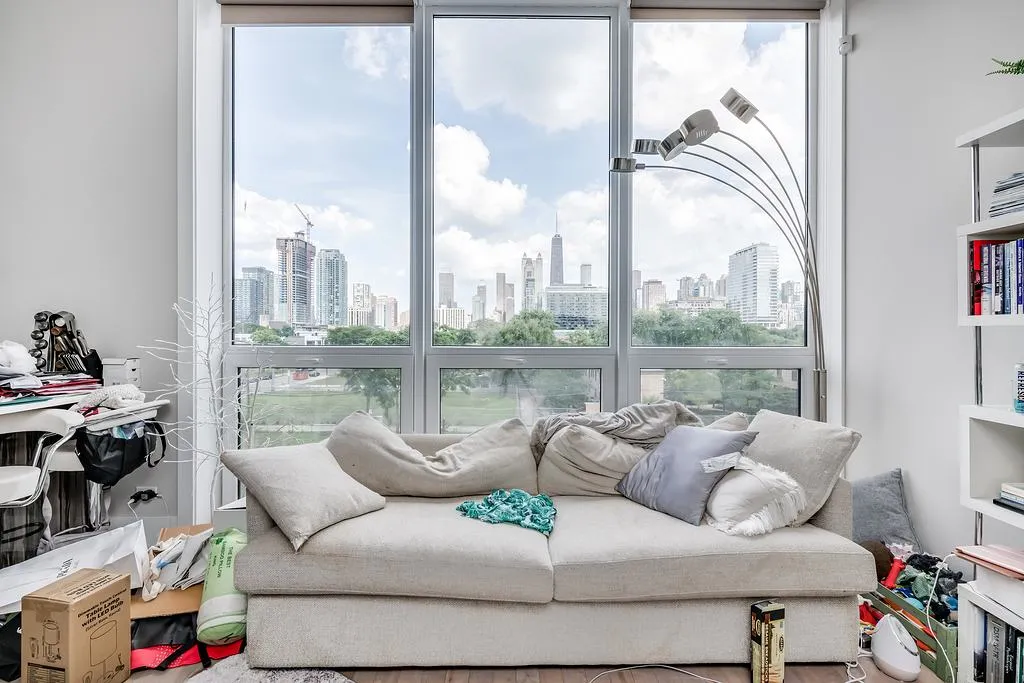 943 North Crosby Apartments