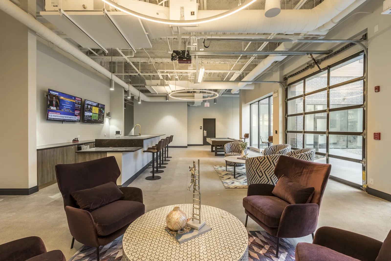 Edge on Broadway Apartments