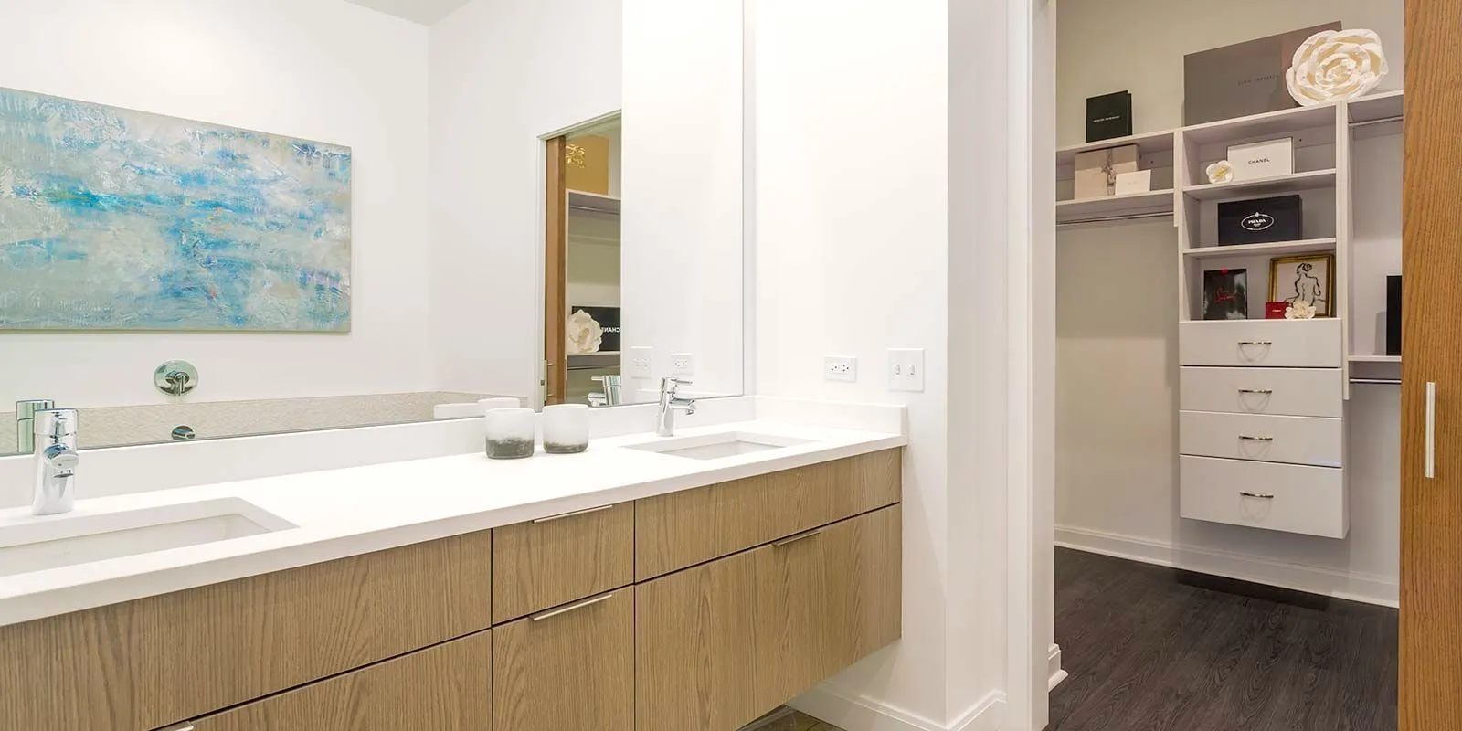 Elevate Lincoln Park Apartments