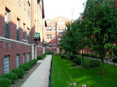 exterior entry courtyard of Schubert Square Apartments in Logan Square
