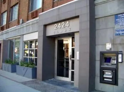 2424 North Clark Apartments